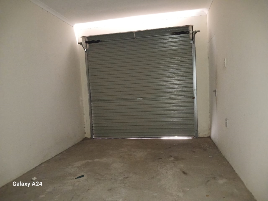 3 Bedroom Property for Sale in Graceland Eastern Cape
